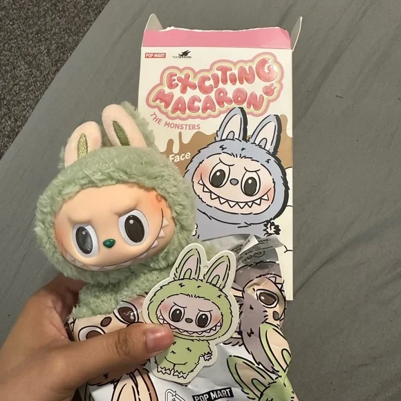 green grape labubu - Picture 3 of 7